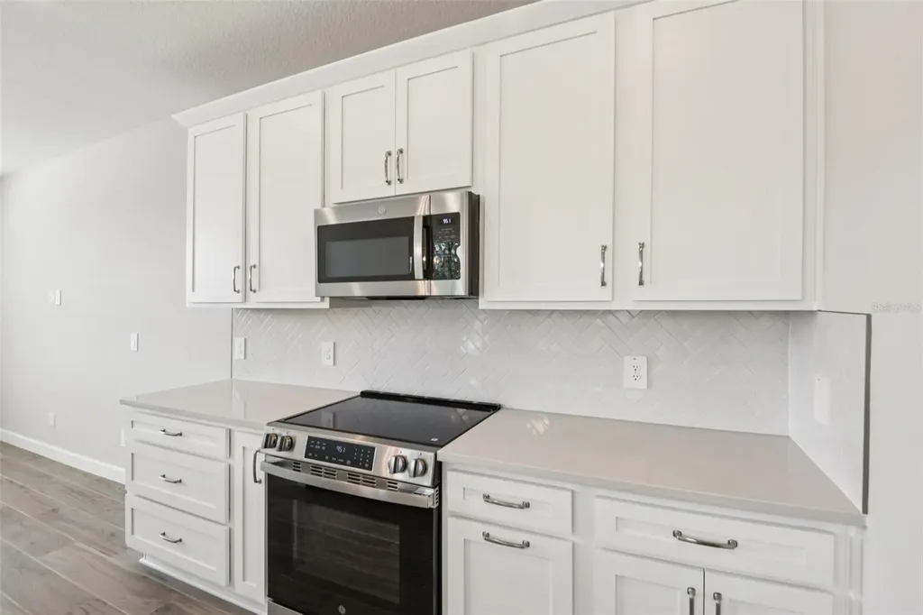 7612 Deer Valley Circle Tampa FL 33635