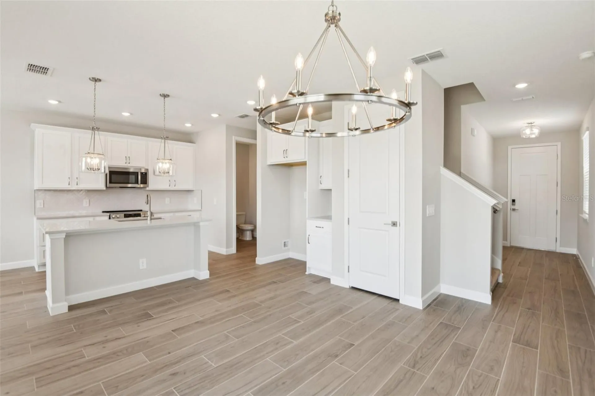 7612 Deer Valley Circle Tampa FL 33635