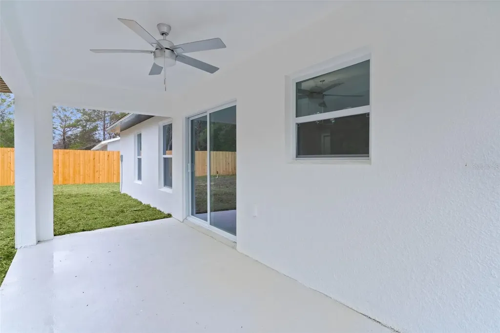 118 Malauka Loop Ocklawaha FL 32179