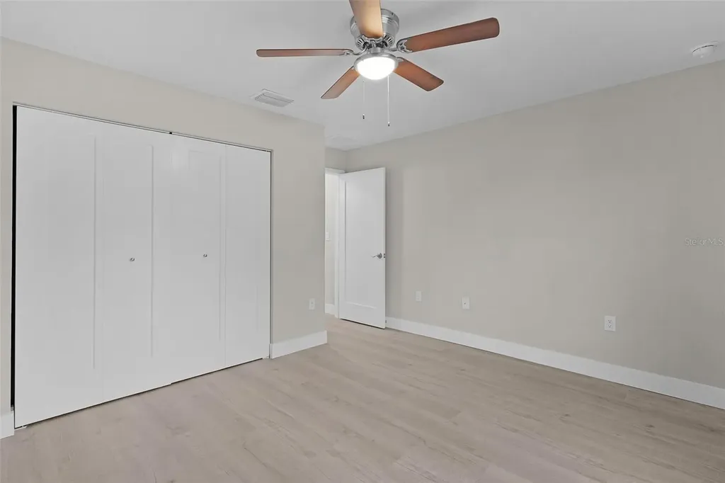118 Malauka Loop Ocklawaha FL 32179