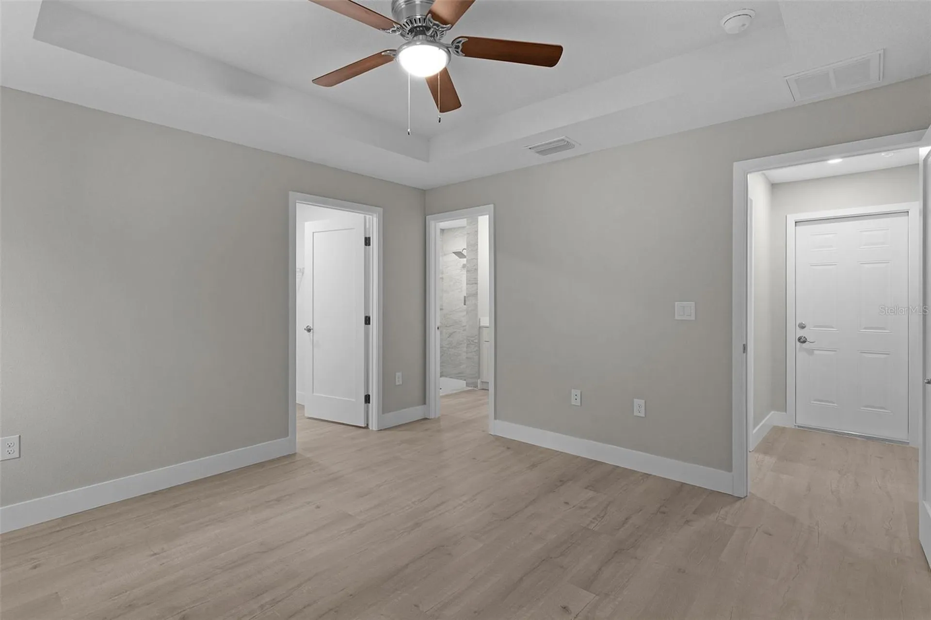 118 Malauka Loop Ocklawaha FL 32179
