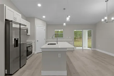 118 Malauka Loop Ocklawaha FL 32179