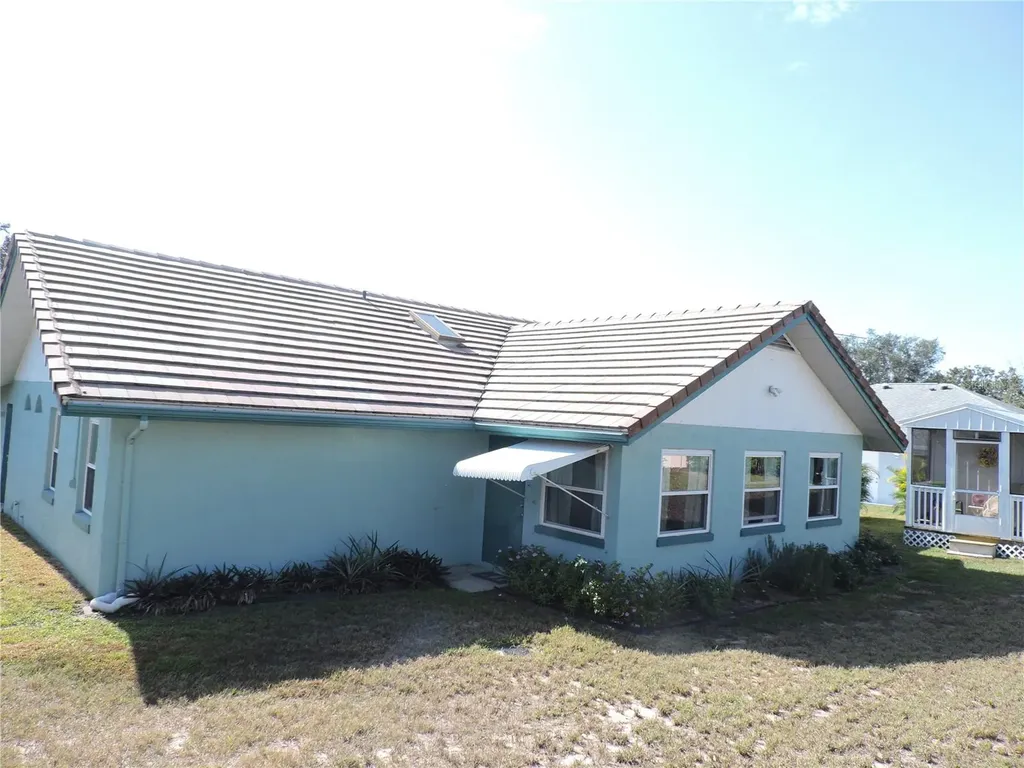 817 Wildabon Avenue Lake Wales FL 33853
