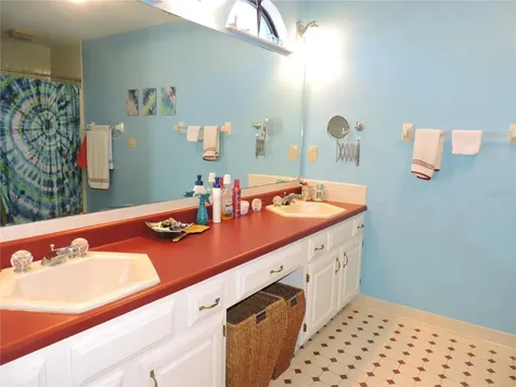 817 Wildabon Avenue Lake Wales FL 33853