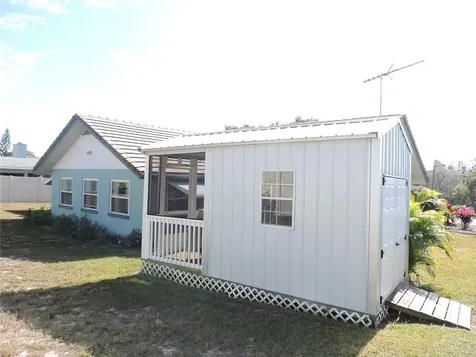 817 Wildabon Avenue Lake Wales FL 33853