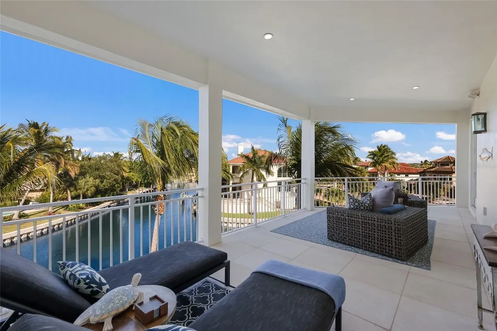 750 Siesta Key Circle Sarasota FL 34242