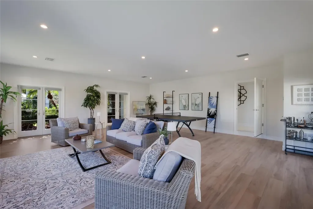 750 Siesta Key Circle Sarasota FL 34242
