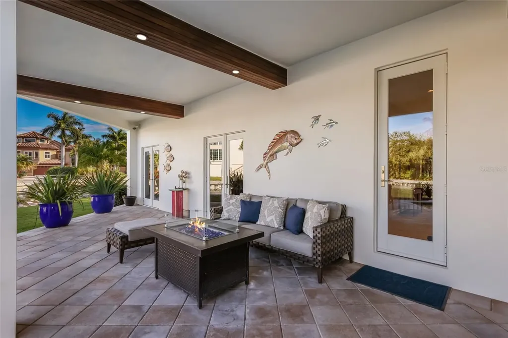 750 Siesta Key Circle Sarasota FL 34242