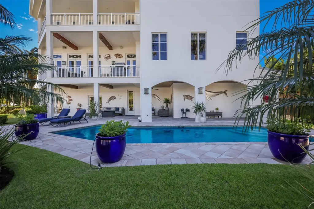 750 Siesta Key Circle Sarasota FL 34242