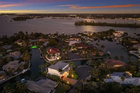750 Siesta Key Circle Sarasota FL 34242