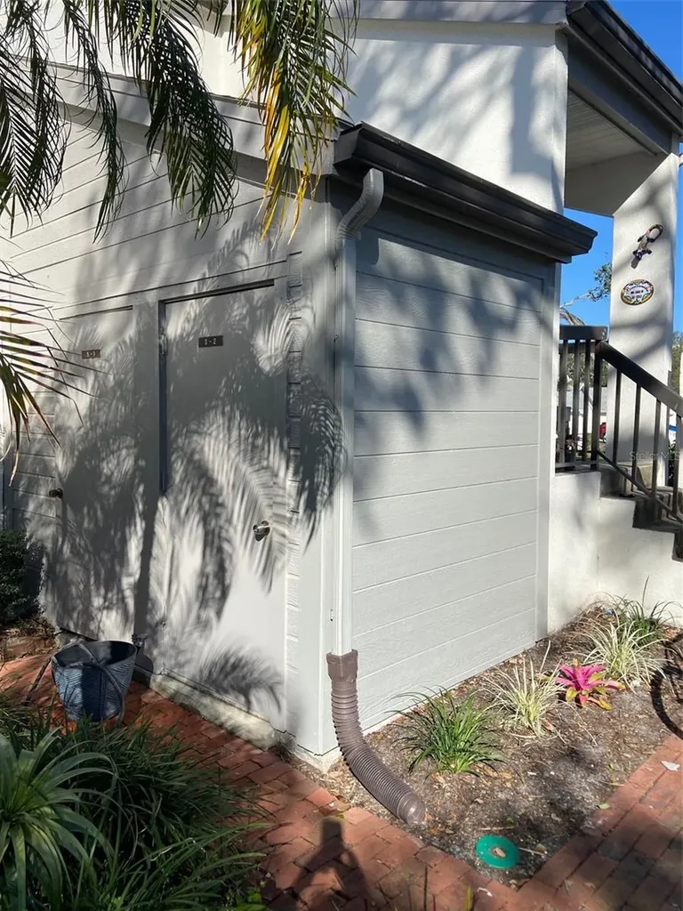 11450 Harbor Way Largo FL 33774