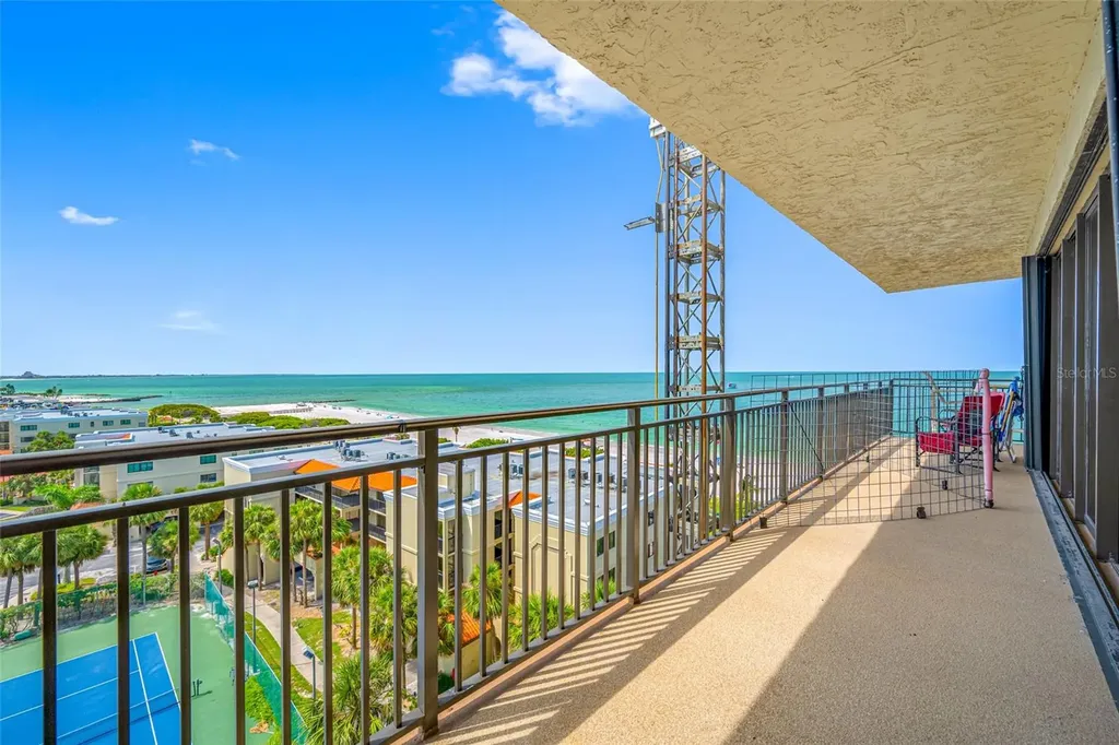 7600 Bayshore Drive Treasure Island FL 33706