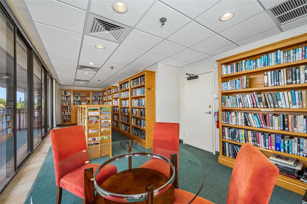 7600 Bayshore Drive Treasure Island FL 33706