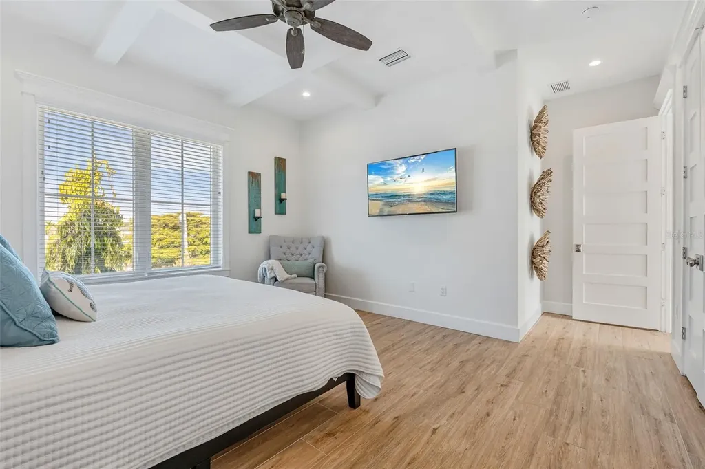 436 S Polk Drive Sarasota FL 34236