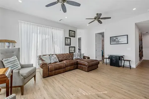436 S Polk Drive Sarasota FL 34236