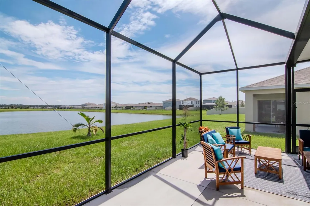 9744 Crescent Ray Drive Wesley Chapel FL 33545