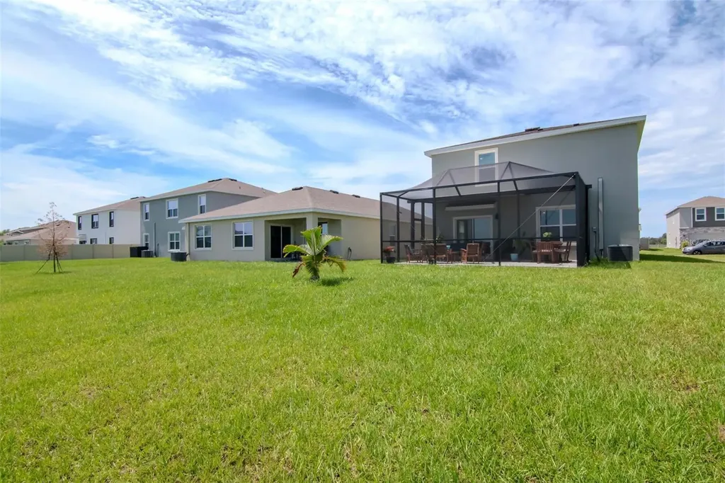 9744 Crescent Ray Drive Wesley Chapel FL 33545
