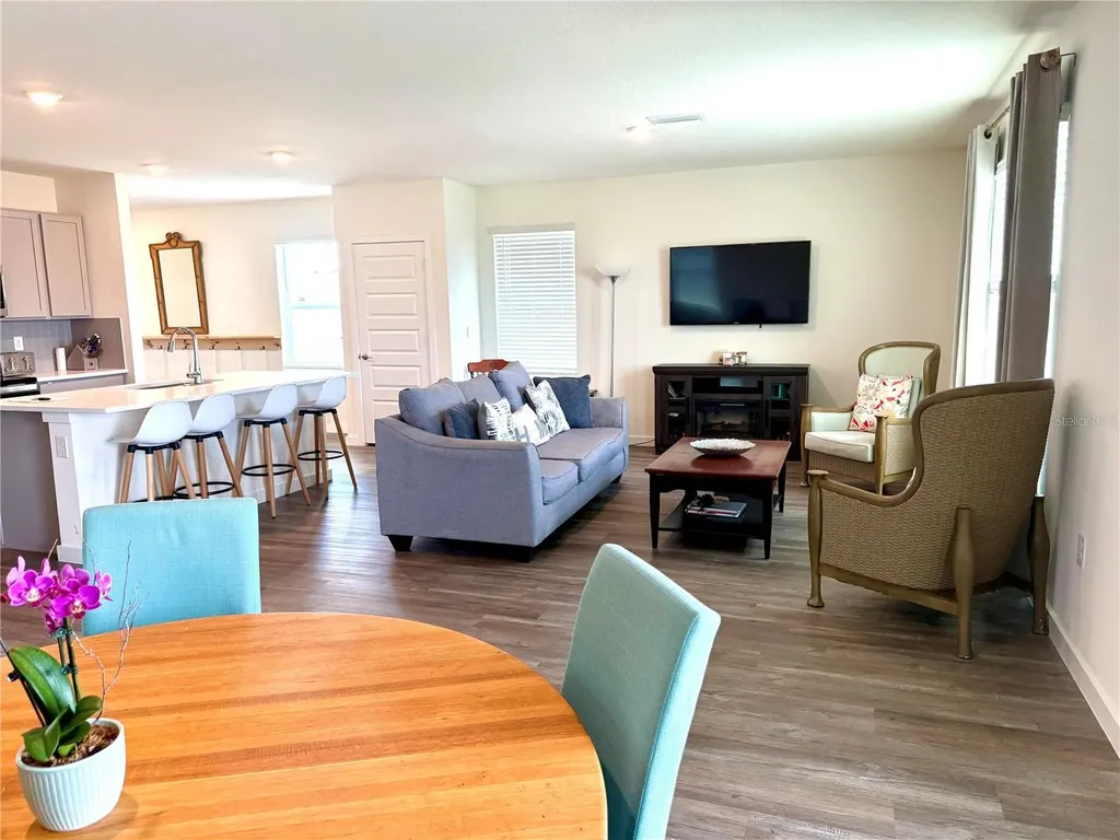 9744 Crescent Ray Drive Wesley Chapel FL 33545