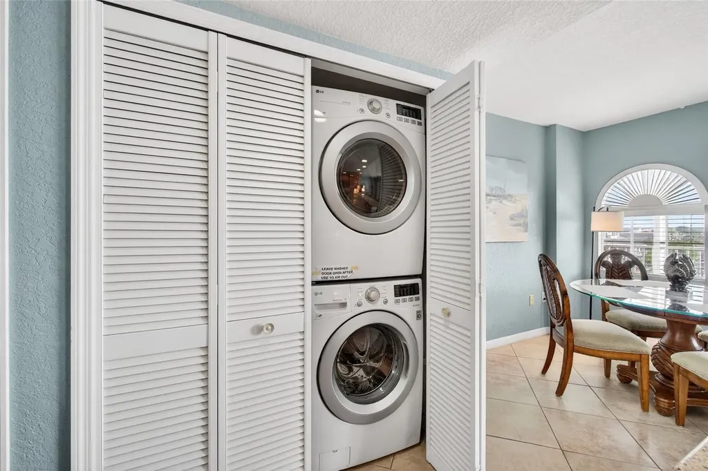 445 Hamden Drive Clearwater Beach FL 33767