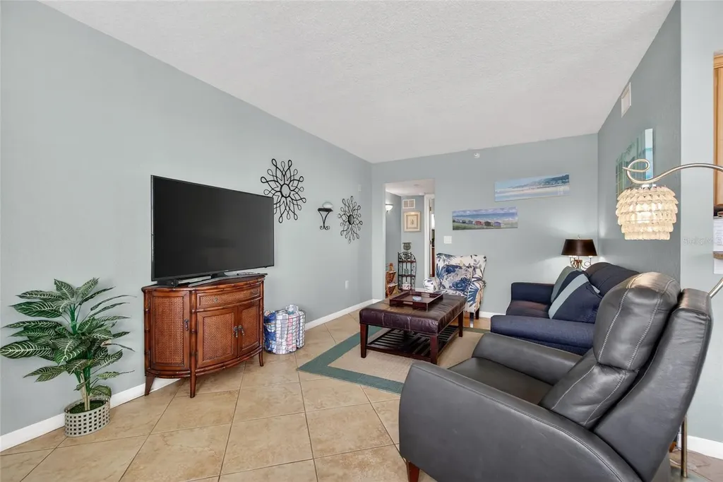445 Hamden Drive Clearwater Beach FL 33767
