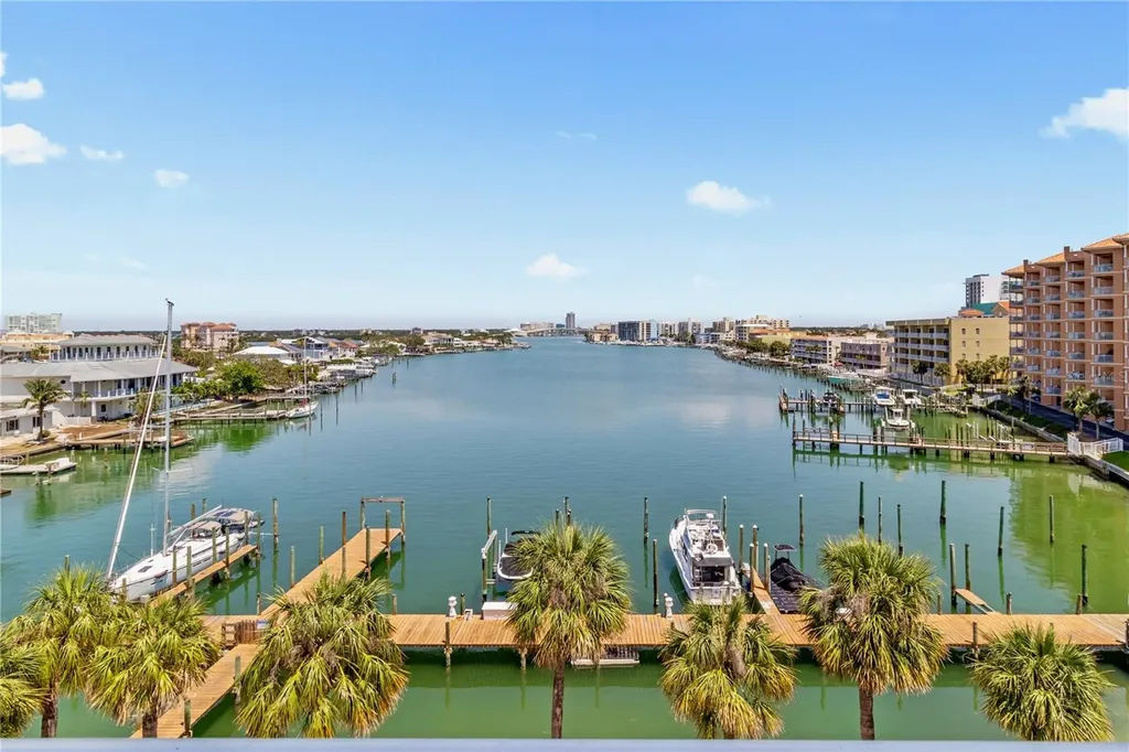445 Hamden Drive Clearwater Beach FL 33767