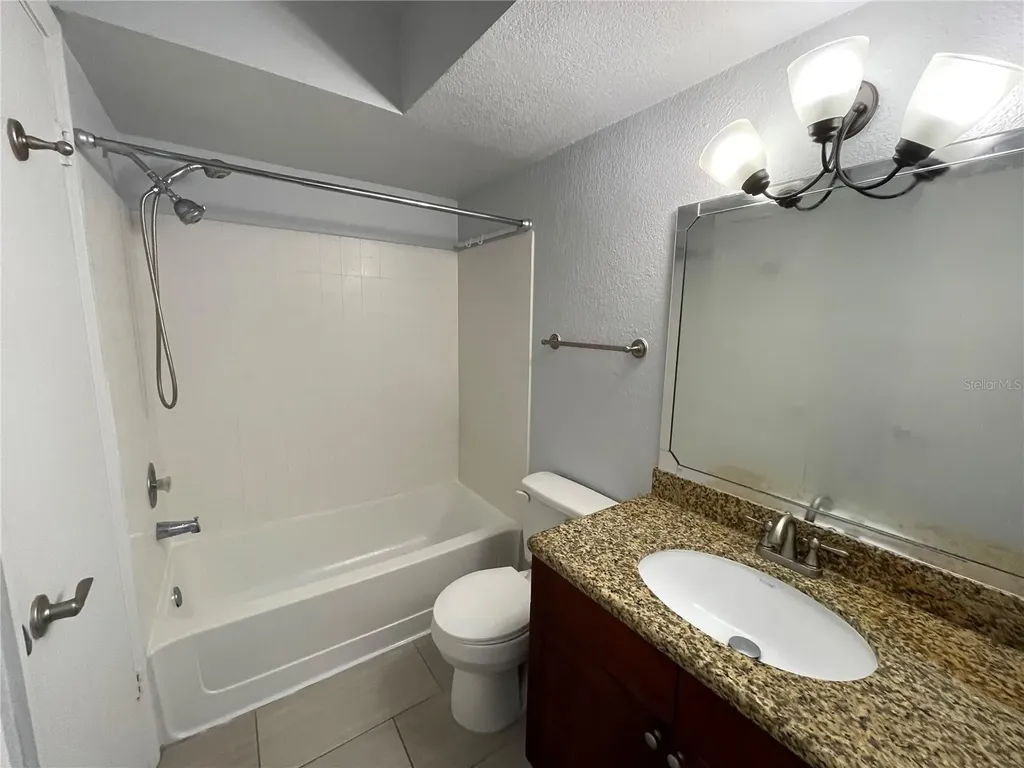 5128 Conroy Road Orlando FL 32811