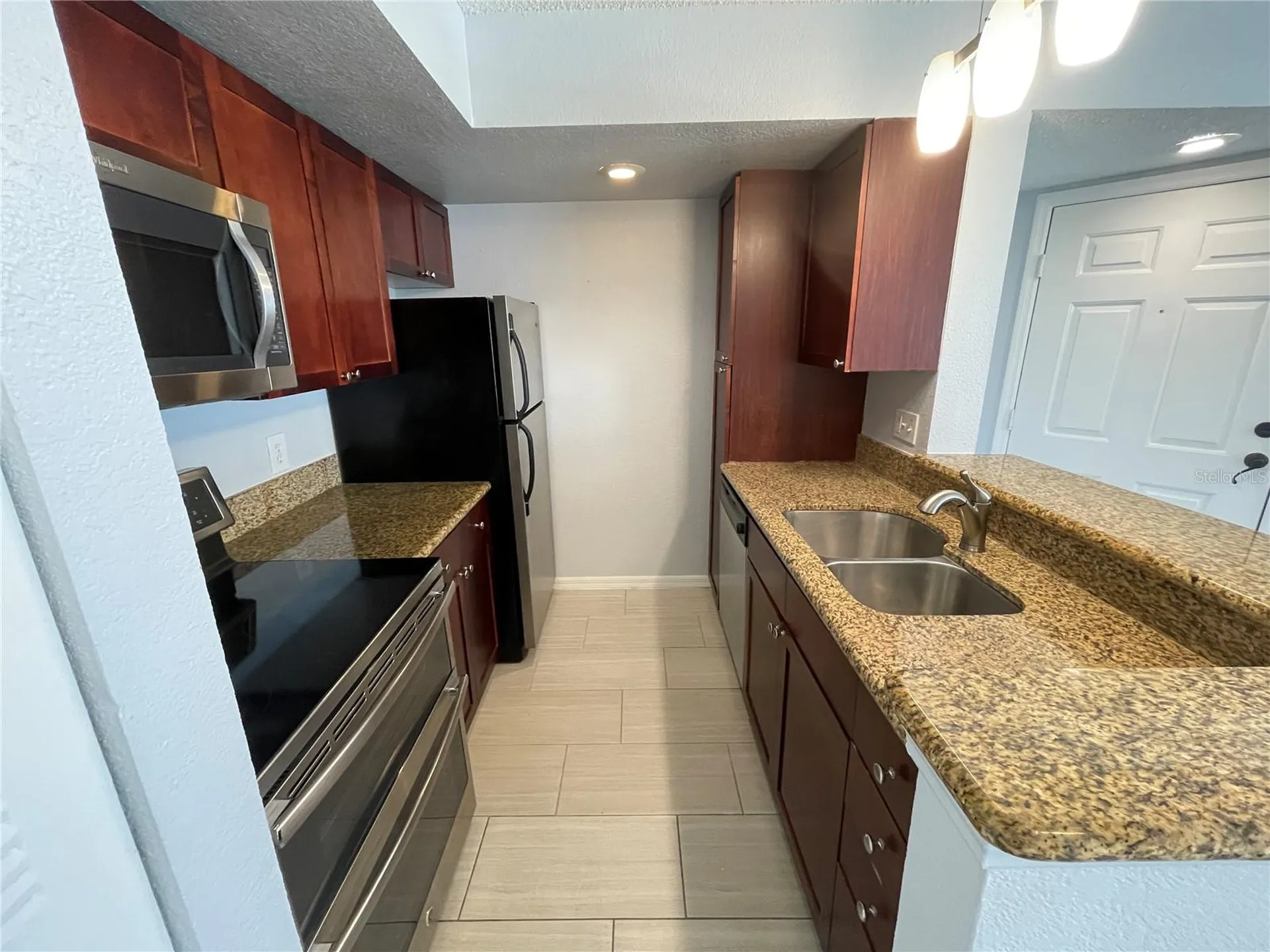 5128 Conroy Road Orlando FL 32811