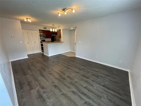 5128 Conroy Road Orlando FL 32811