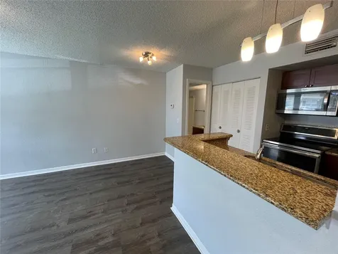 5128 Conroy Road Orlando FL 32811