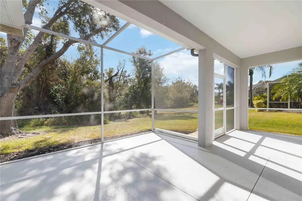 12147 Red Leaf Road Parrish FL 34219