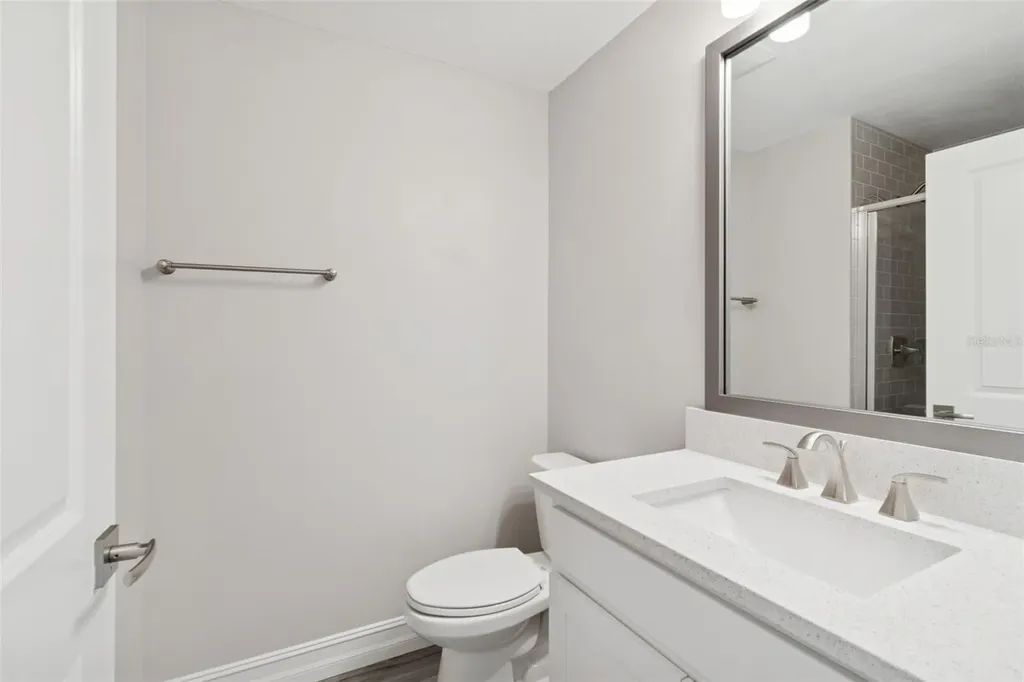 4921 W Paul Avenue Tampa FL 33611