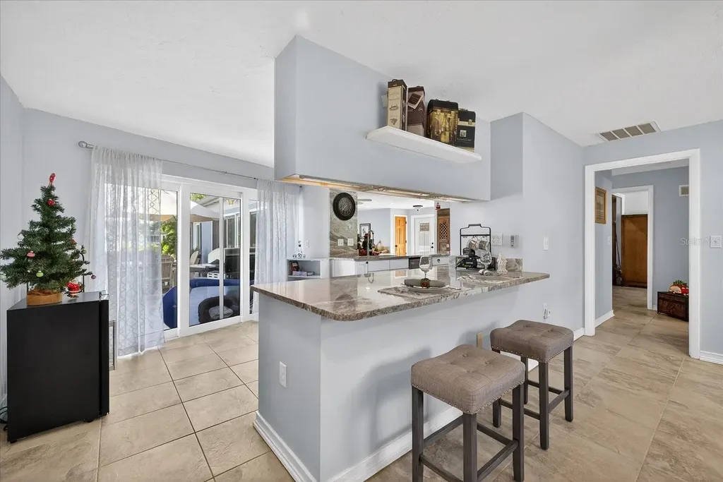 853 Seacrest Drive Largo FL 33771