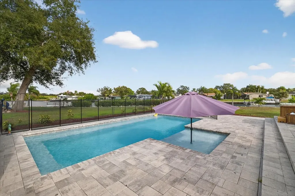 853 Seacrest Drive Largo FL 33771