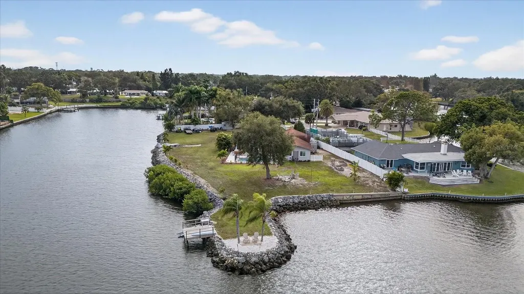 853 Seacrest Drive Largo FL 33771