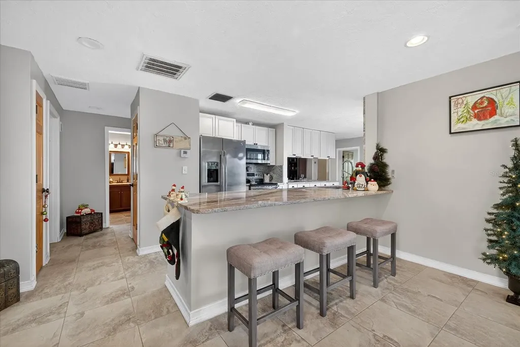 853 Seacrest Drive Largo FL 33771