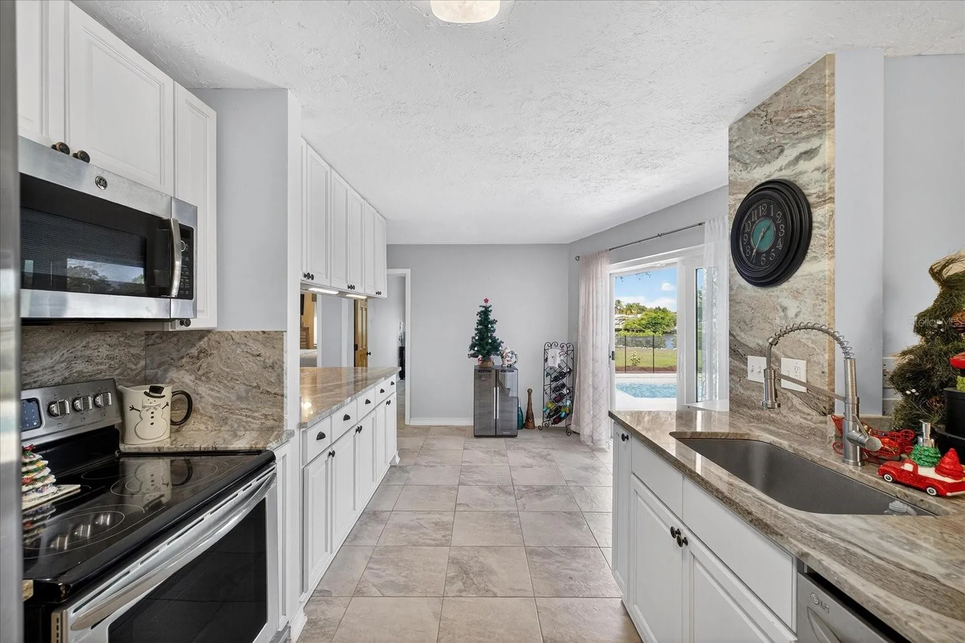 853 Seacrest Drive Largo FL 33771