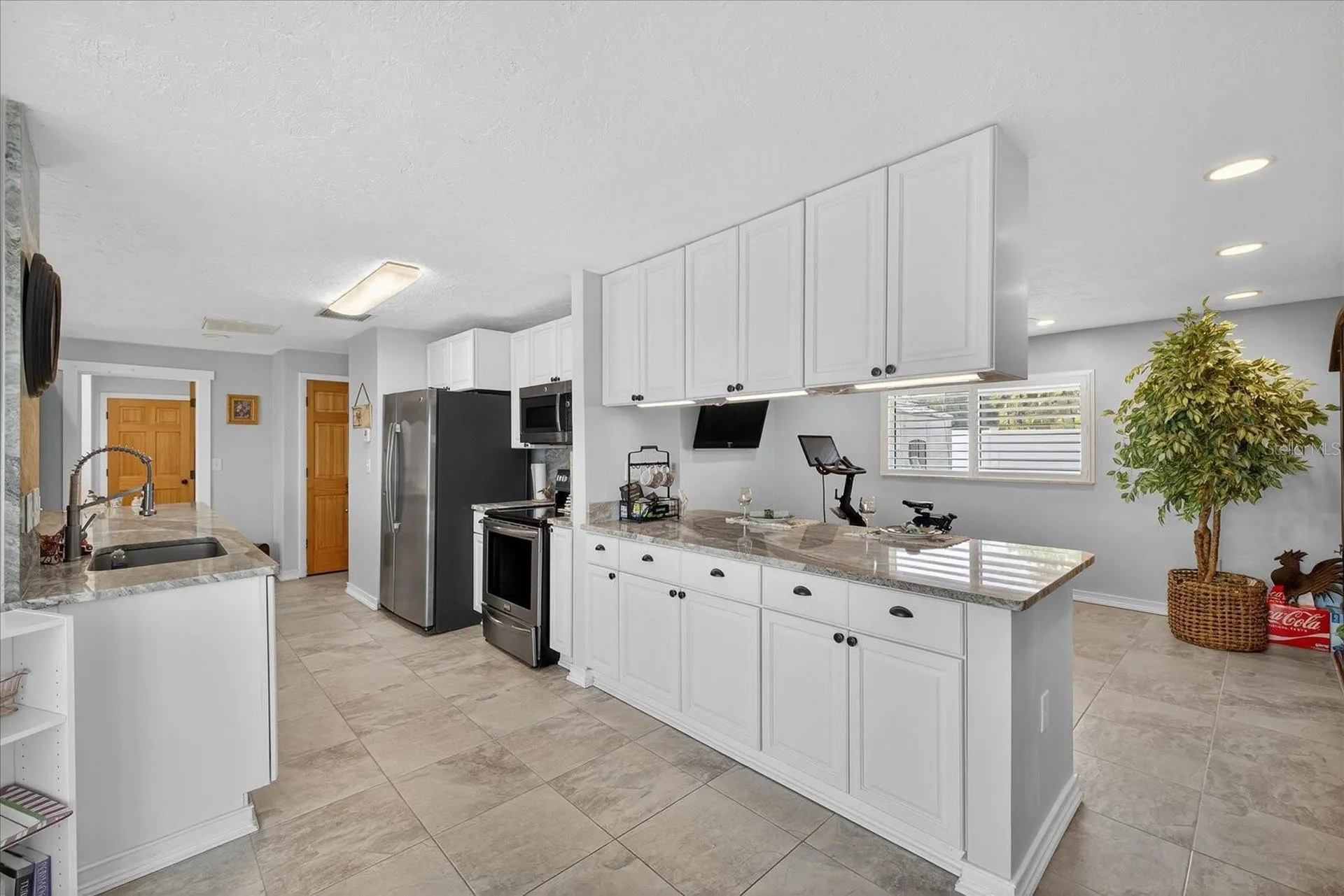 853 Seacrest Drive Largo FL 33771