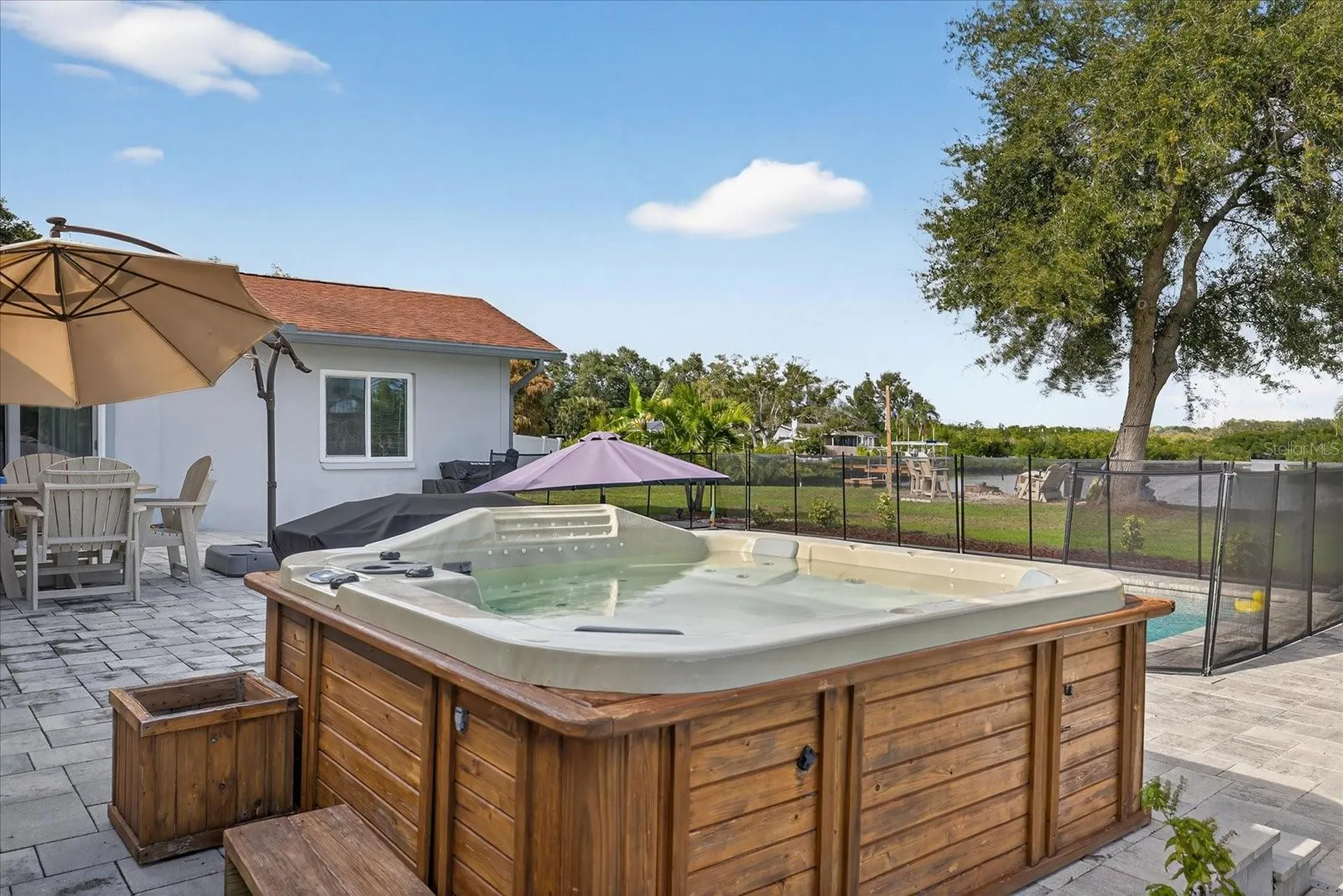853 Seacrest Drive Largo FL 33771