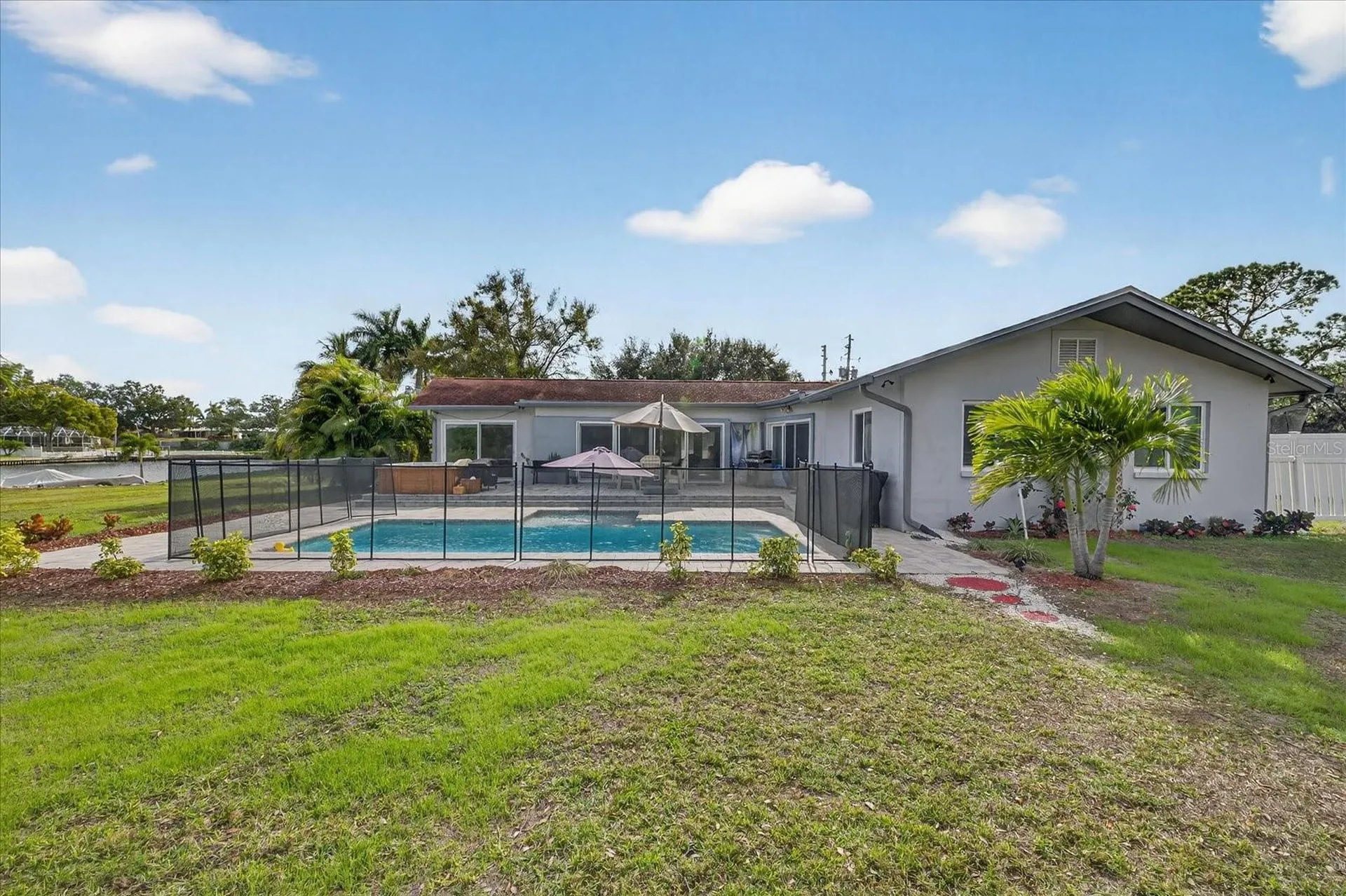 853 Seacrest Drive Largo FL 33771