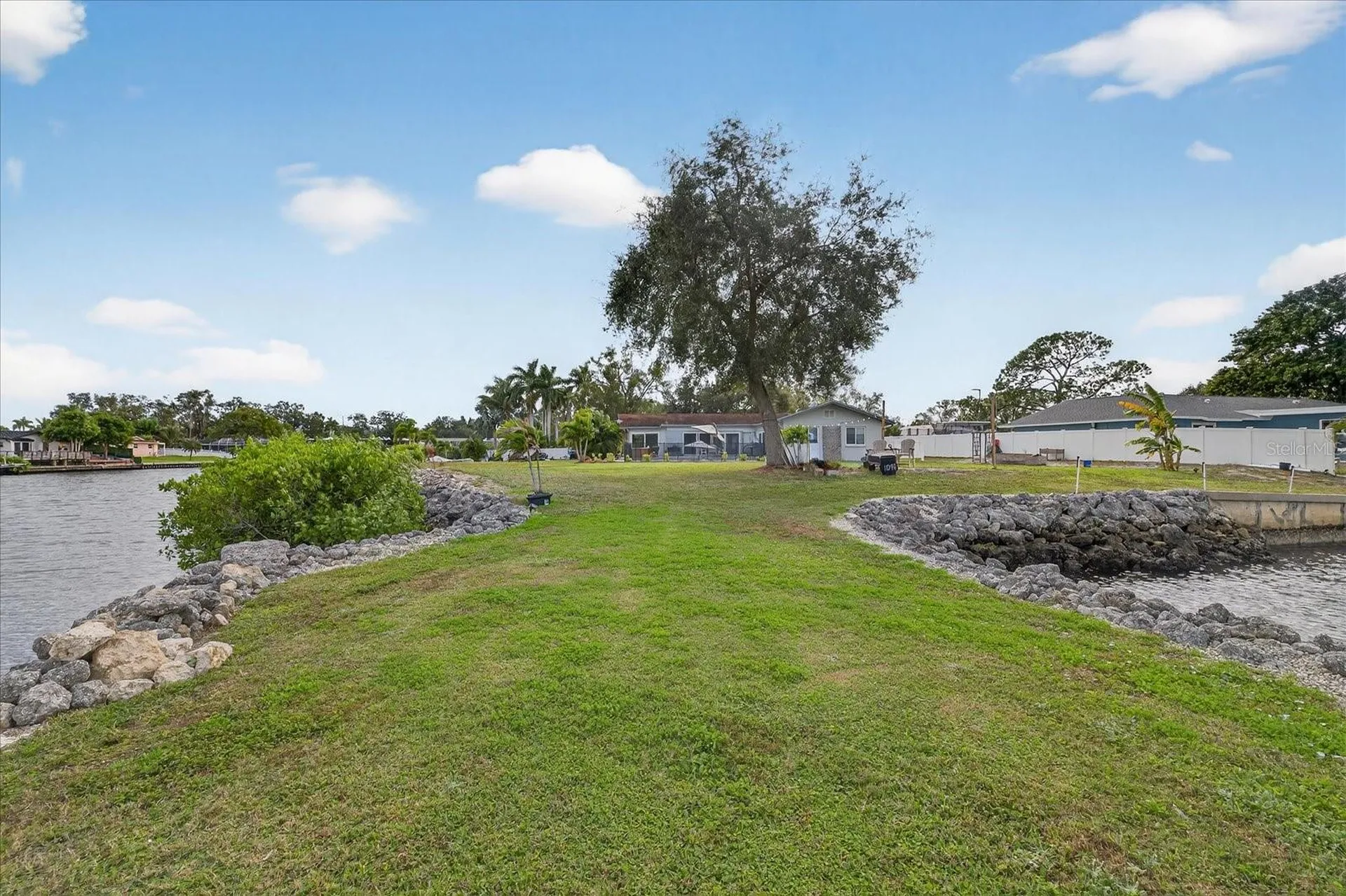 853 Seacrest Drive Largo FL 33771