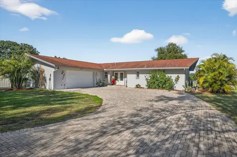 853 Seacrest Drive Largo FL 33771