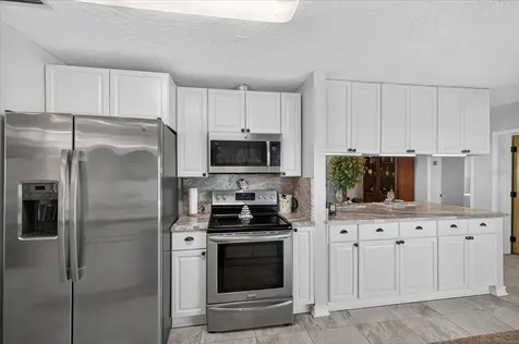 853 Seacrest Drive Largo FL 33771