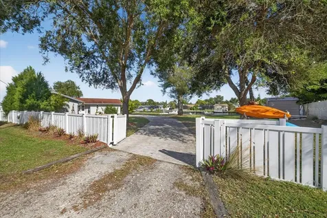 853 Seacrest Drive Largo FL 33771