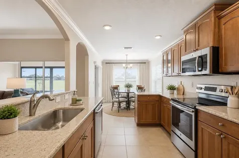 27143 Roanoke Drive Leesburg FL 34748