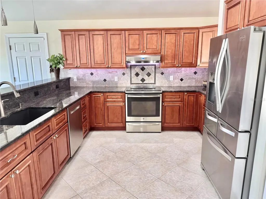 33635 Jeffery Court Leesburg FL 34788