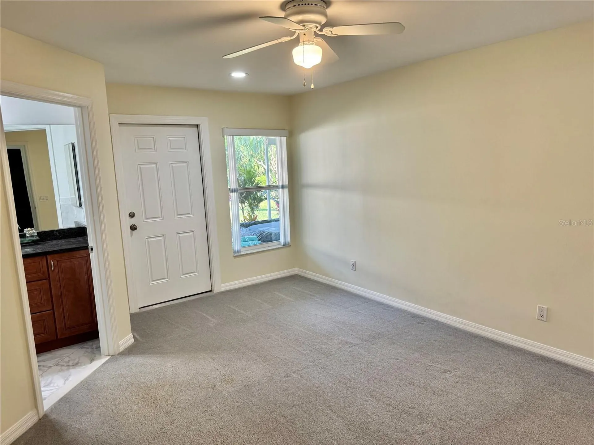 33635 Jeffery Court Leesburg FL 34788