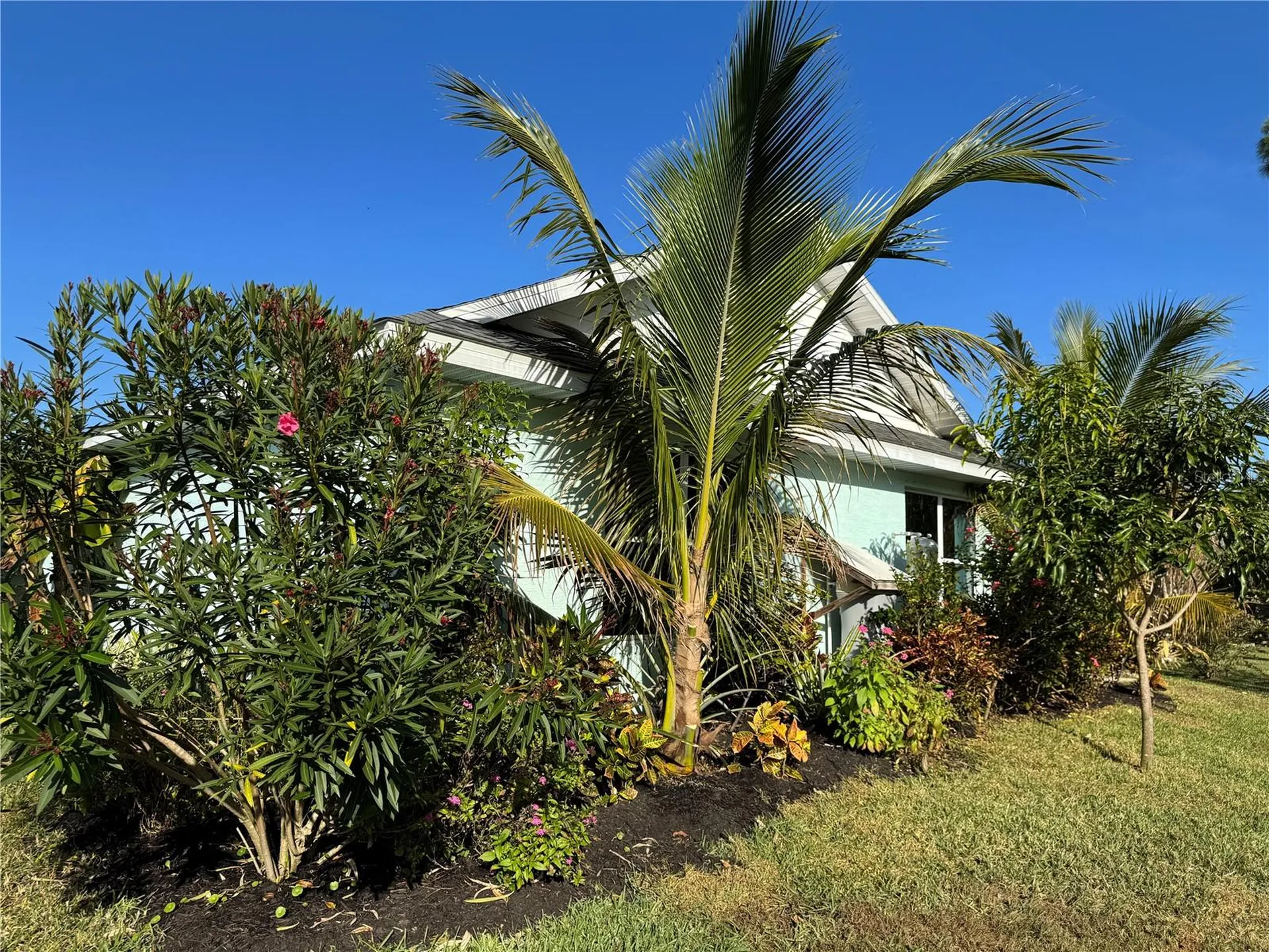 33635 Jeffery Court Leesburg FL 34788