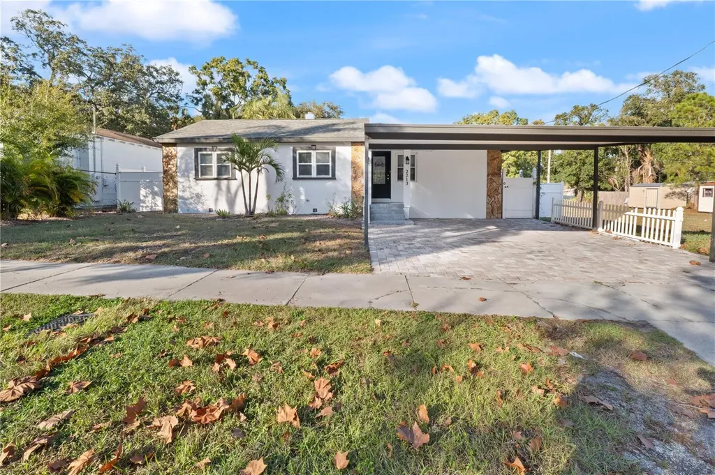 2213 W Ohio Avenue Tampa FL 33607