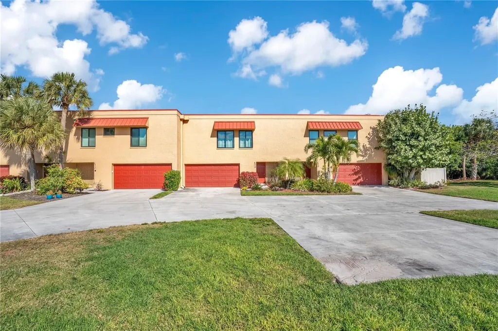 4013 Catalina Drive Bradenton FL 34210