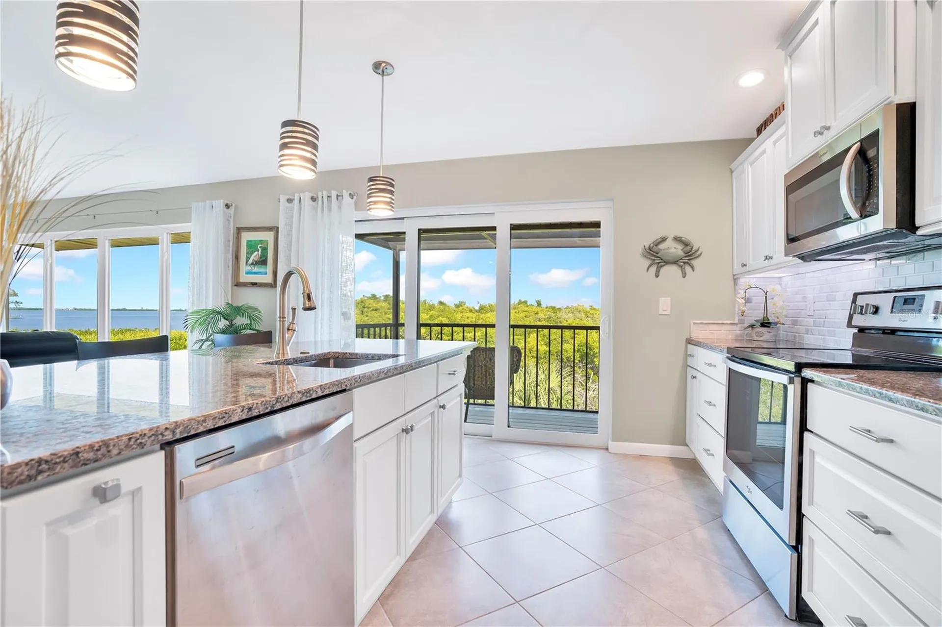 4013 Catalina Drive Bradenton FL 34210